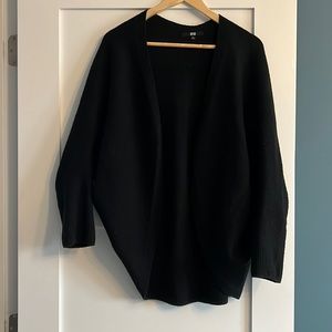 Uniqlo oversize shell knit cardigan Size M